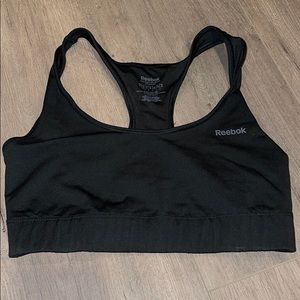 Reebok sports bra 🖤